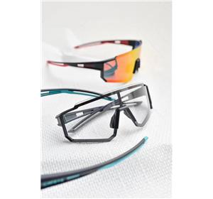 Kính cateye đổi màu 2020