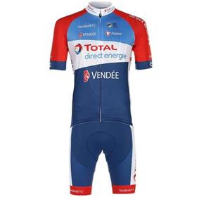 Quần áo ngắn đội tuyển Total